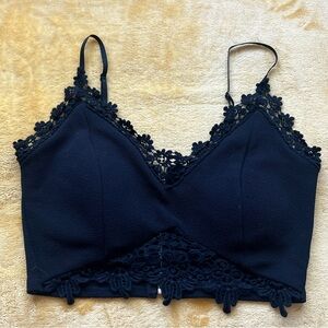 Windsor - Black lace bralette